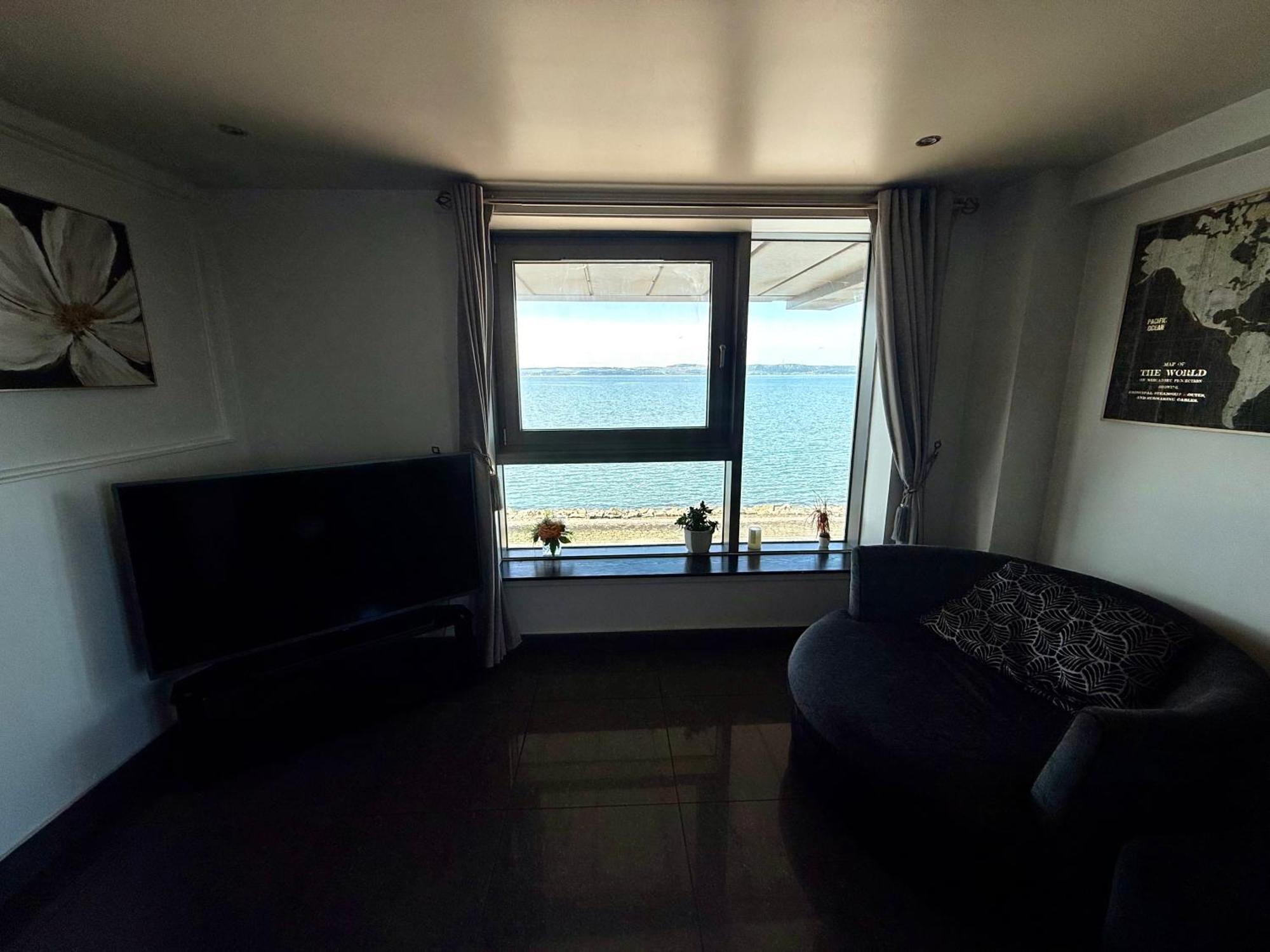 Ocean Park Apartments - Oceanfront - Free Parking And Fast Wifi EDI Eksteriør bilde